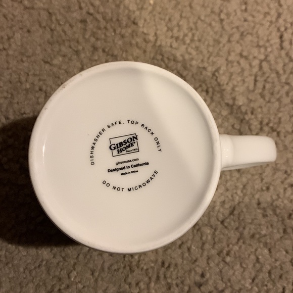 Letter M Mug - Picture 3 of 4